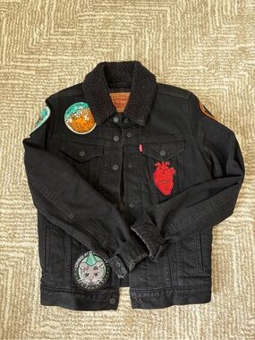 Levi's Black Denim Jacket with Sherpa Collar and Patch Details